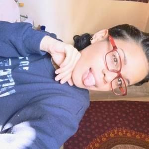 Meet your Posher, Lylas